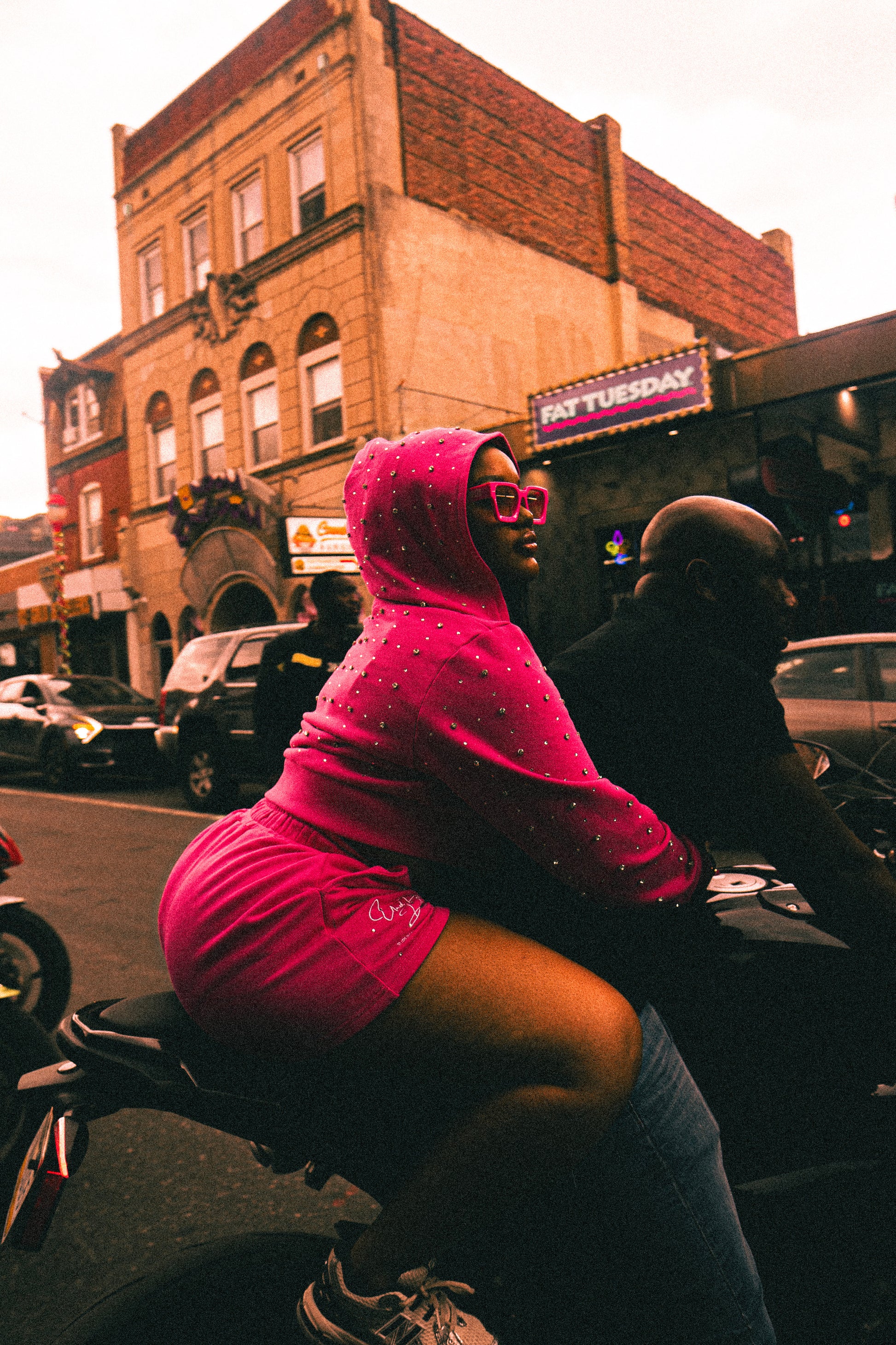 UNDRSZN DC33 “Supercaly” Set Hot Pink